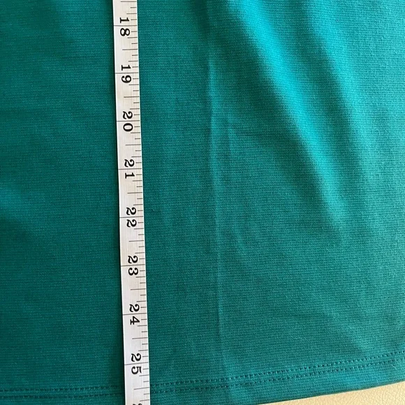 2 Brat Star skirts - Picture 3 of 8